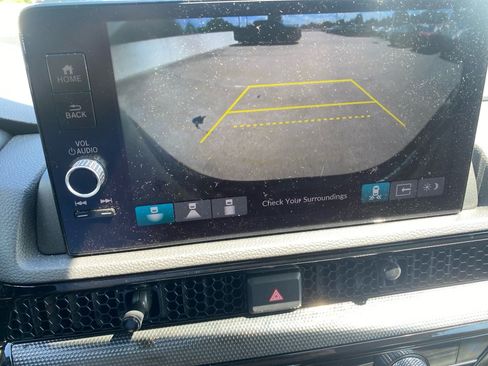Used 2025 Honda CR-V EX-L image 23