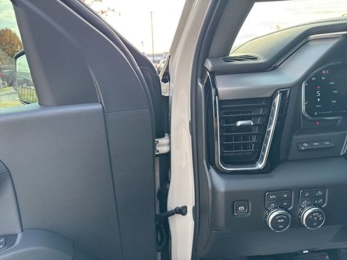 New 2026 GMC Sierra 1500 Denali image 14