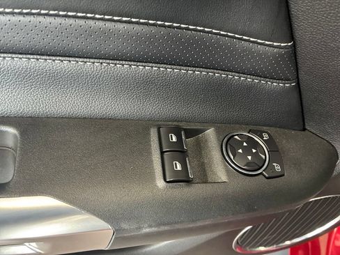 Used 2022 Ford Mustang GT Premium w/ Equipment Group 401A RWD image 16