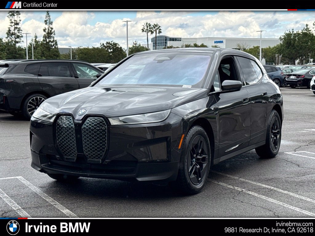 Used 2024 BMW iX xDrive50 w/ Convenience Package AWD/4WD image 1