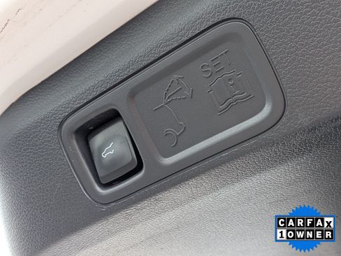 Certified 2024 Ford Expedition Limited AWD/4WD image 15
