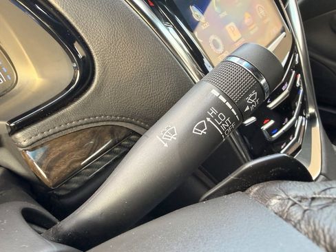 Used 2014 Cadillac ELR w/ Luxury Package image 16