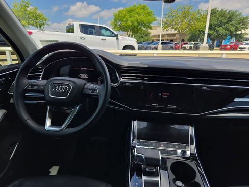 Used 2023 Audi Q7 2.0T Premium Plus w/ Premium Plus Package AWD/4WD image 3