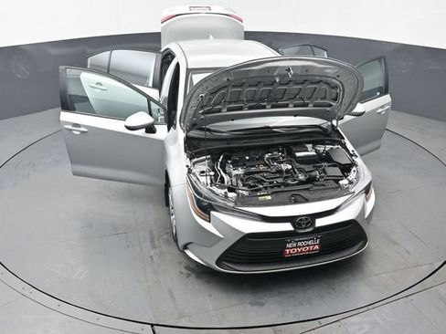 Certified 2025 Toyota Corolla LE FWD image 49