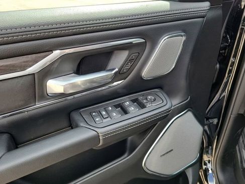 New 2026 RAM 1500 Laramie AWD/4WD image 15
