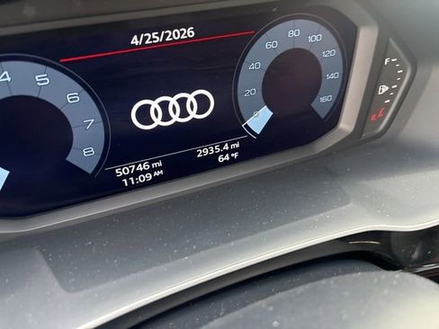 Used 2022 Audi Q3 2.0T Premium Plus w/ Premium Plus Package AWD/4WD image 14