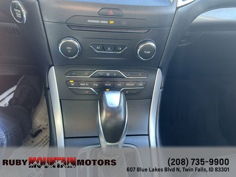 Used 2016 Ford Edge SEL w/ Equipment Group 201A image 11