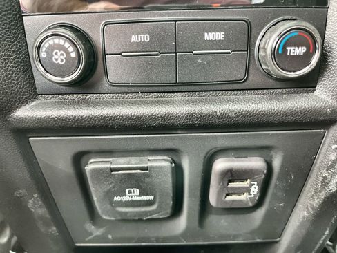 Certified 2023 Chevrolet Traverse RS AWD/4WD image 22