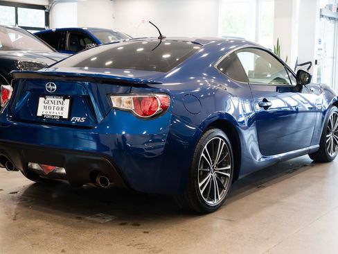 Used 2013 Scion FR-S RWD image 4