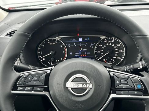 New 2025 Nissan Altima 2.5 SL image 18