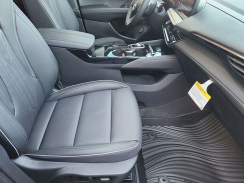 New 2026 Buick Envision Avenir image 17