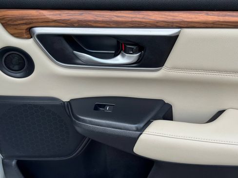 Used 2019 Honda CR-V EX-L image 18