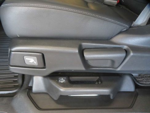 Used 2024 Honda Odyssey EX-L image 14