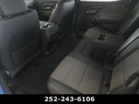 Used 2026 Chevrolet Silverado EV Trail Boss AWD/4WD image 30