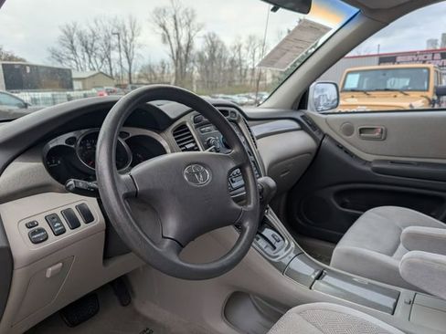 Used 2002 Toyota Highlander V6 image 8