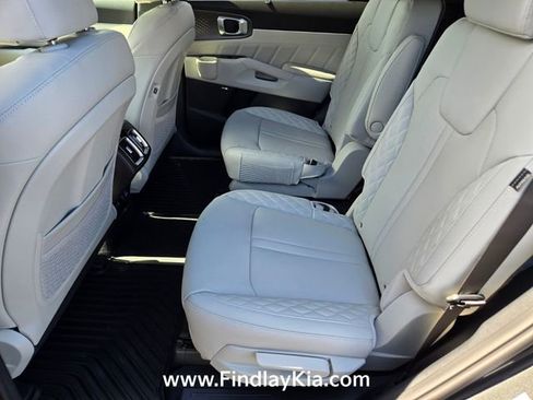 New 2026 Kia Sorento SX Prestige AWD/4WD image 11