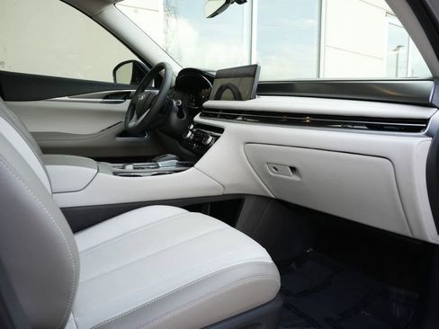 Certified 2026 INFINITI QX60 Luxe w/ Cargo Package image 22