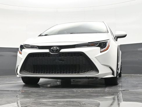 Used 2021 Toyota Corolla LE FWD image 27