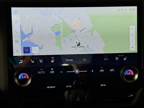 Used 2024 Lexus GX 550 AWD/4WD image 13