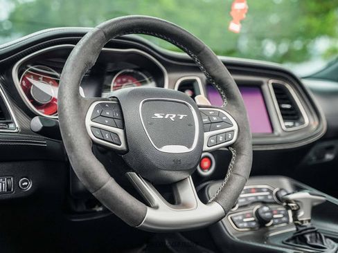 Used 2023 Dodge Challenger SRT Hellcat RWD image 33