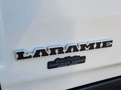 Used 2019 RAM 1500 Laramie image 5