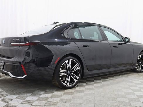 Used 2023 BMW i7 xDrive60 w/ Executive Package 2 image 10