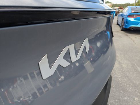 Used 2025 Kia Sportage EX w/ Premium Package FWD image 30