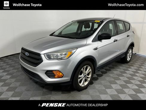 Used 2017 Ford Escape S FWD image 1