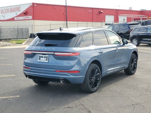 New 2026 Lincoln Corsair Reserve w/ Jet Appearance Package image 4