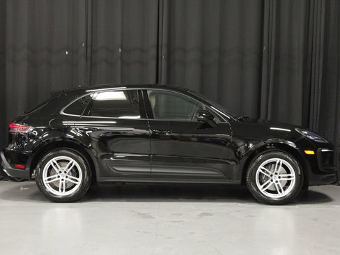 New 2026 Porsche Macan AWD/4WD image 6