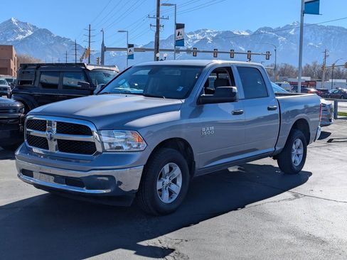 Used 2023 RAM 1500 Classic SLT w/ Trailer & Traction Group AWD/4WD image 10