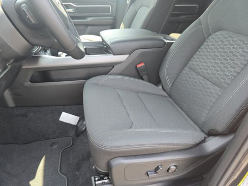 New 2025 RAM 1500 Big Horn AWD/4WD image 26
