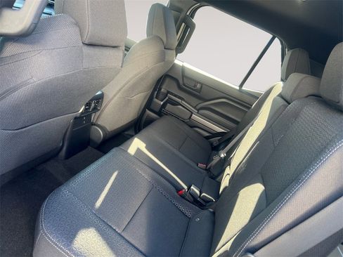 New 2026 Toyota 4Runner SR5 image 13