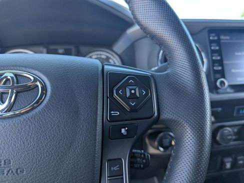 Used 2023 Toyota Tacoma TRD Off-Road AWD/4WD image 37