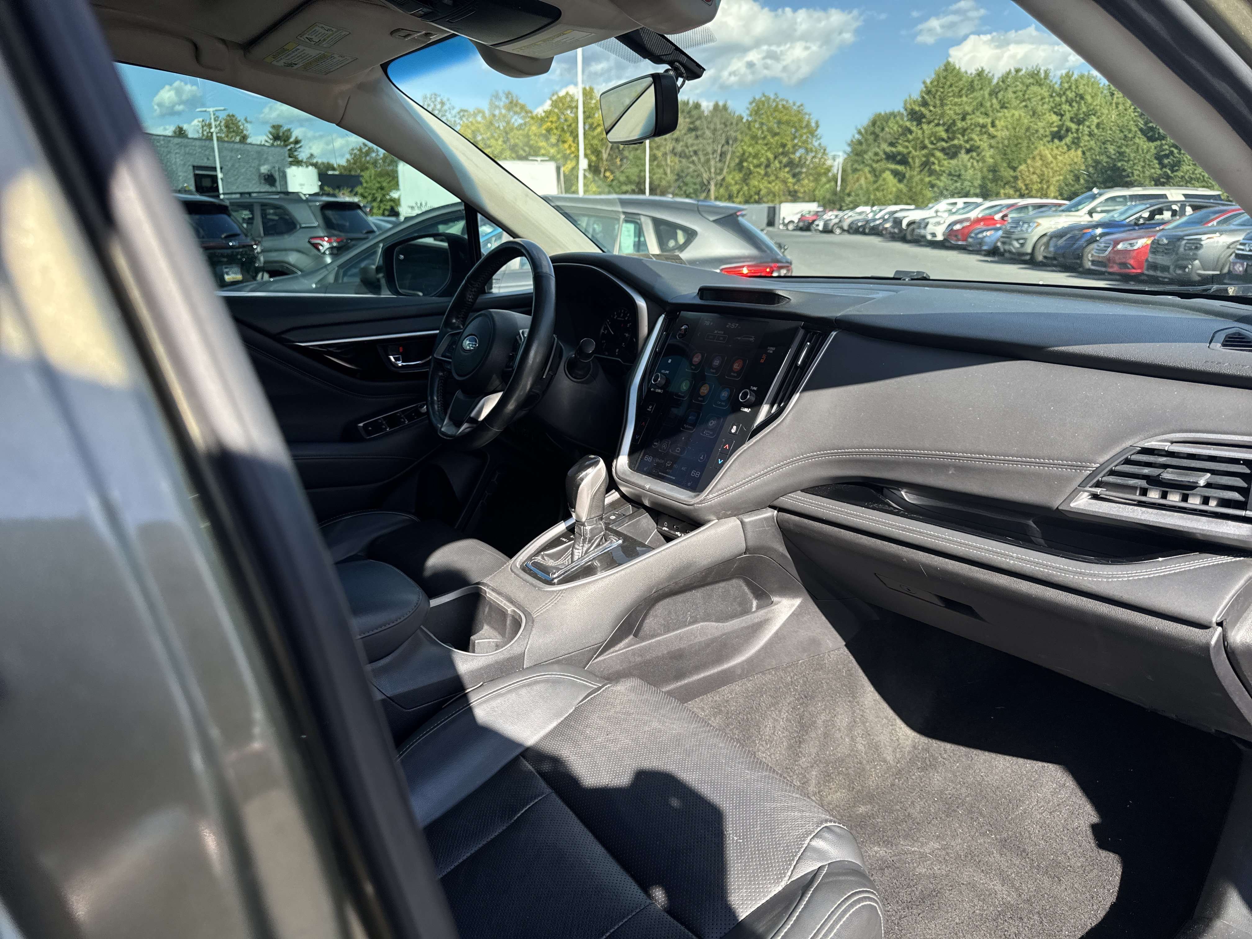 Used 2020 Subaru Outback Limited AWD/4WD image 16
