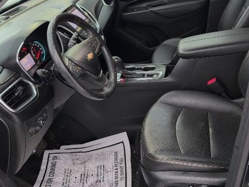 Used 2020 Chevrolet Equinox Premier image 11