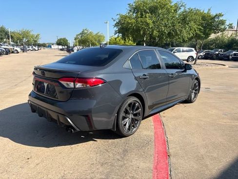 Used 2024 Toyota Corolla SE FWD image 5