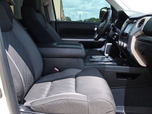 Used 2014 Toyota Tundra SR5 w/ SR5 Upgrade Package RWD image 41