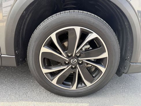 Used 2023 MAZDA CX-5 AWD 2.5 S w/ Premium Package image 7