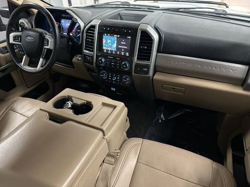 Used 2018 Ford F350 Lariat w/ Lariat Ultimate Package AWD/4WD image 12