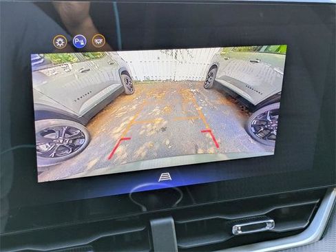 New 2026 Chevrolet Equinox LT w/ LPO, Floor Liner Package image 20