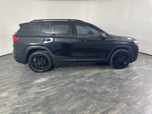 Used 2020 GMC Terrain SLE w/ Driver Convenience Package image 5