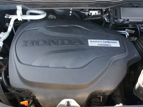 Used 2019 Honda Pilot Elite image 22