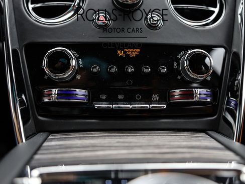 New 2026 Rolls-Royce Cullinan AWD/4WD image 21
