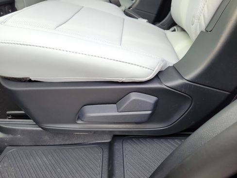 New 2026 Ford Explorer Platinum AWD/4WD image 10