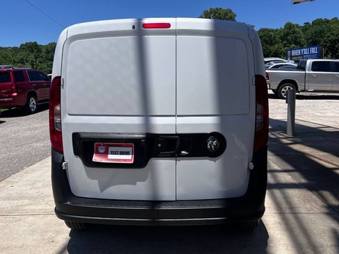 Used 2018 RAM ProMaster City Tradesman FWD image 5