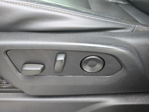 Used 2021 Chevrolet Tahoe LT image 10