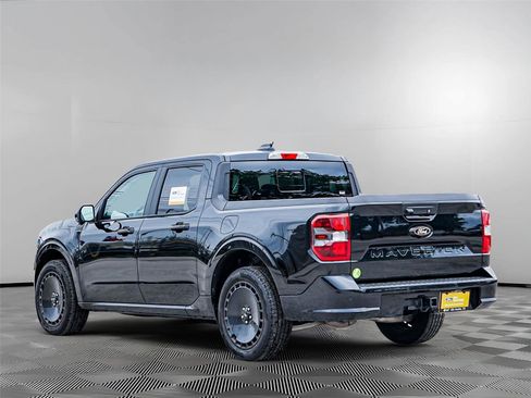 Used 2025 Ford Maverick Lobo AWD/4WD image 7