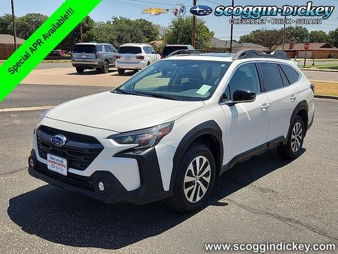 Certified 2025 Subaru Outback Premium AWD/4WD image 1