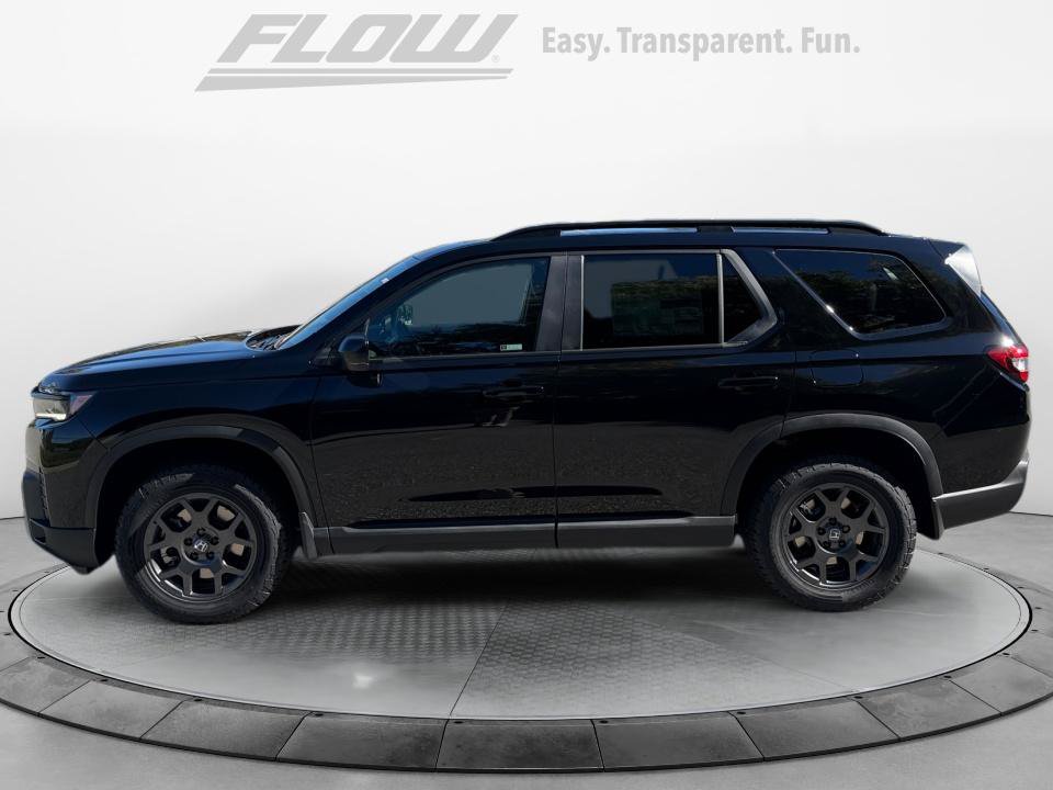 New 2026 Honda Pilot TrailSport image 4